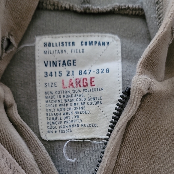 Hollister Hoodie And Pants Set - Picture 2 of 5